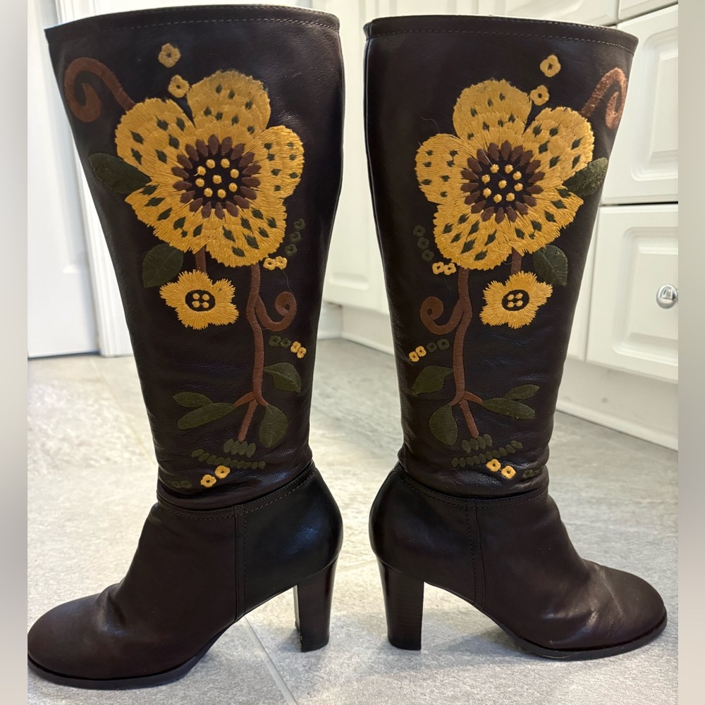 AEROSOLES Brown Leather Knee-High Boots with Yellow Floral Appliqué